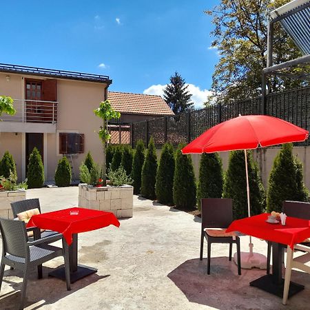 Hotel Tilia Cetinje Exteriér fotografie