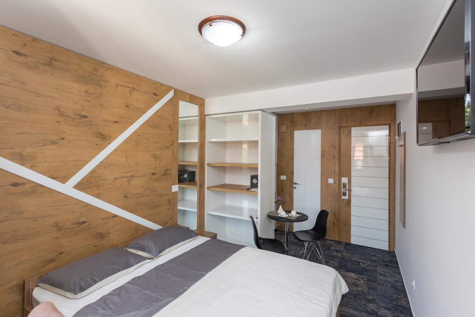 Hotel Tilia Cetinje Exteriér fotografie