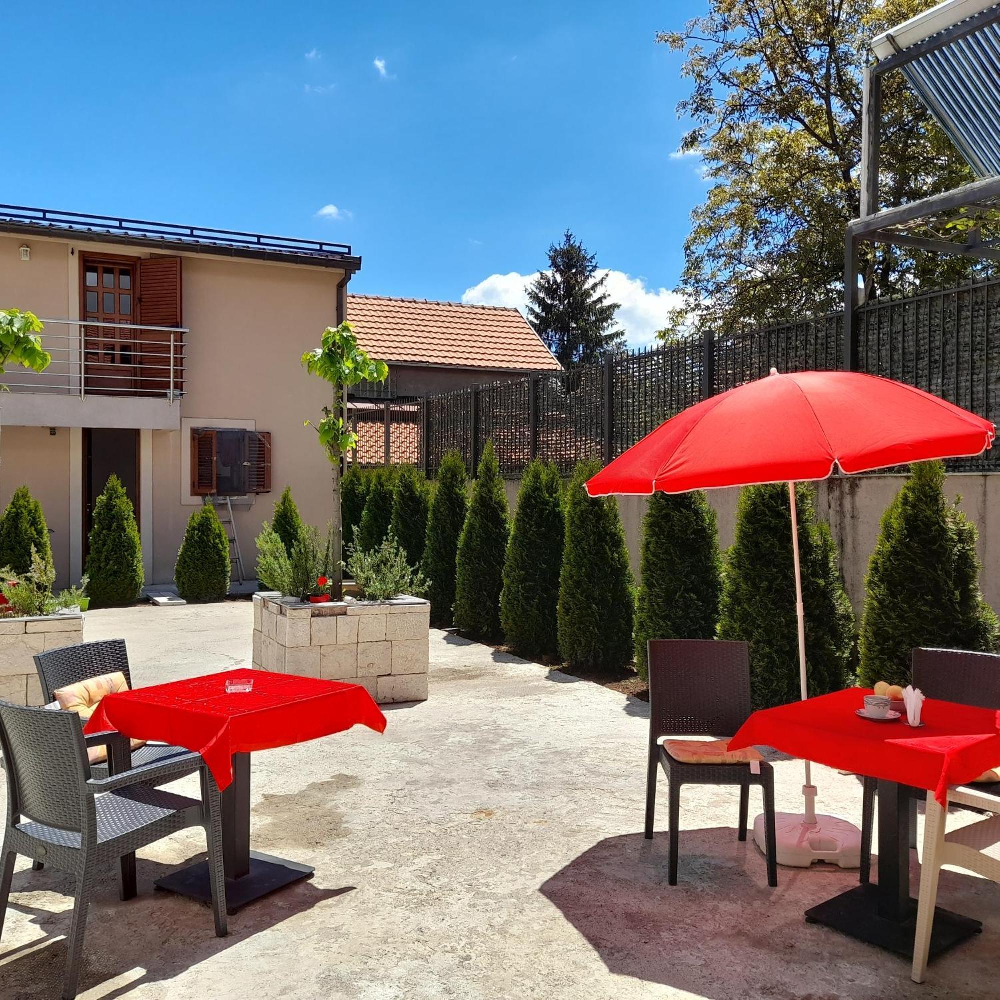 Hotel Tilia Cetinje Exteriér fotografie